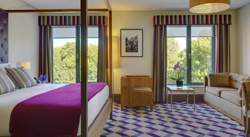 The Fitzwilliam Hotel Дъблин Екстериор снимка A room at the hotel
