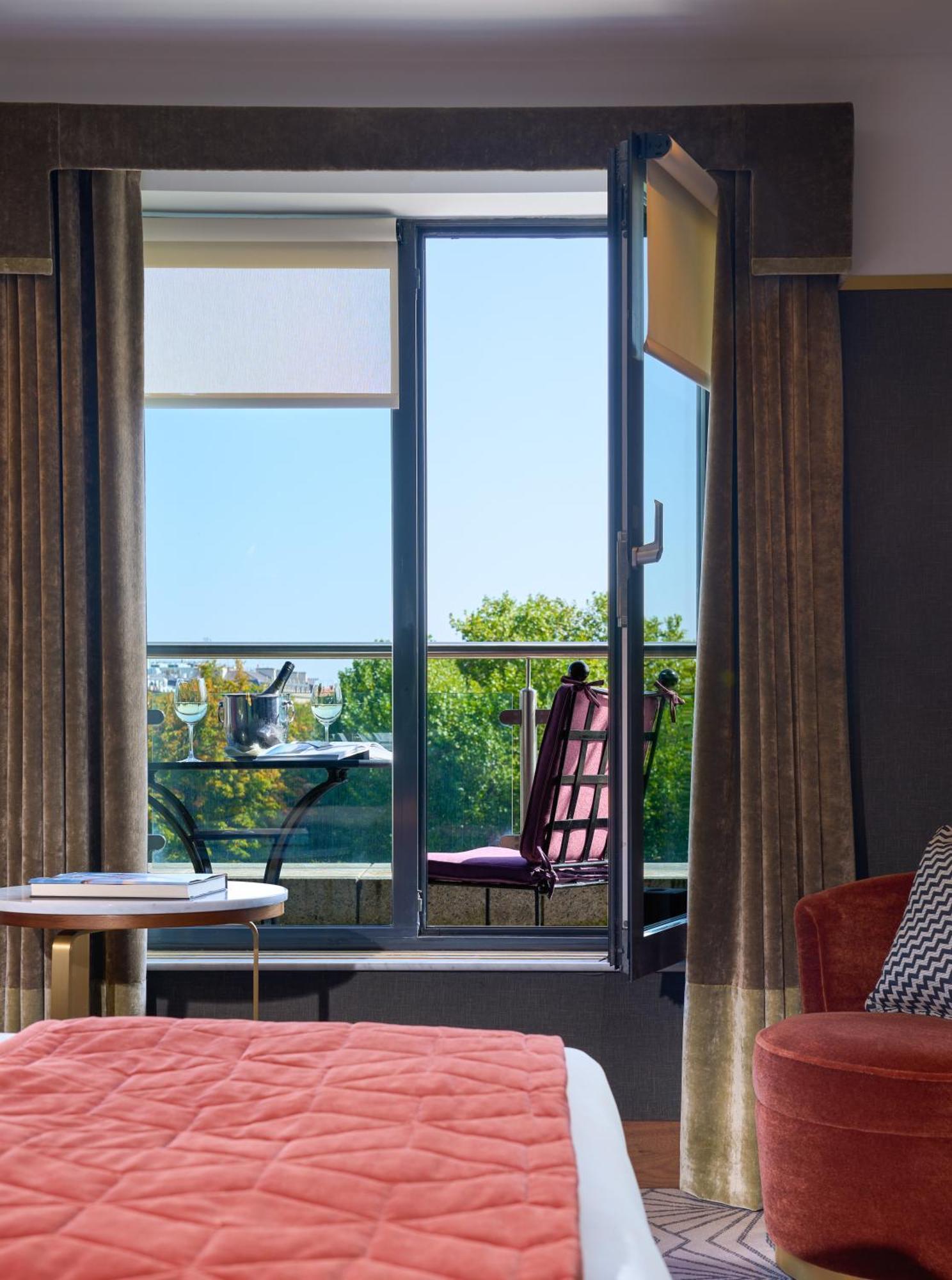 The Fitzwilliam Hotel Дъблин Екстериор снимка A room at the hotel