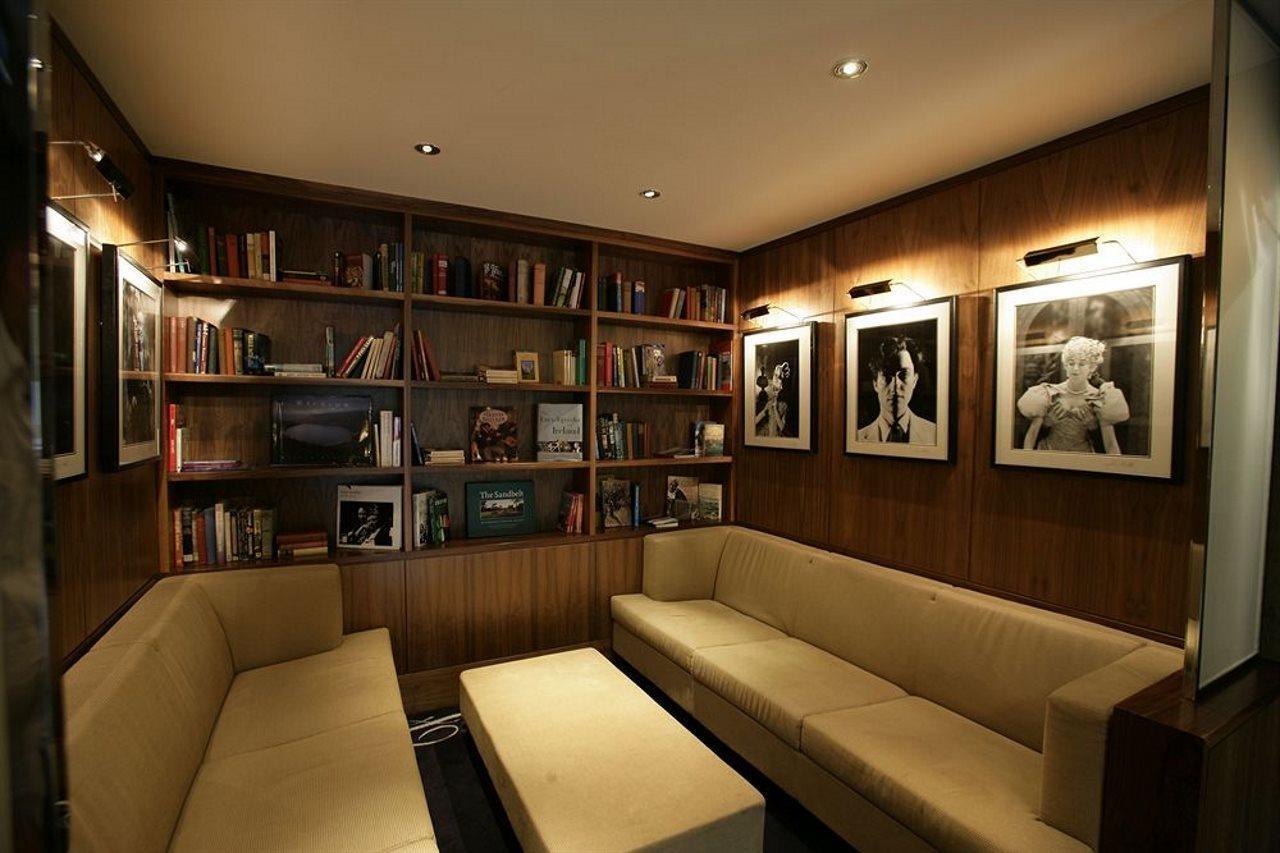 The Fitzwilliam Hotel Дъблин Екстериор снимка Library