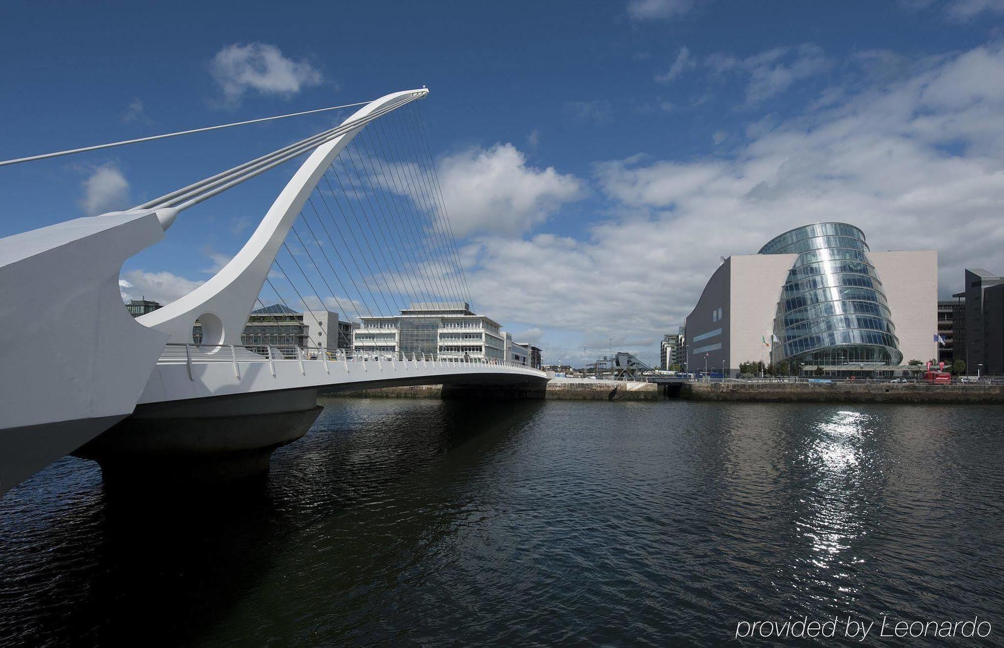 The Fitzwilliam Hotel Дъблин Екстериор снимка The Liffey
